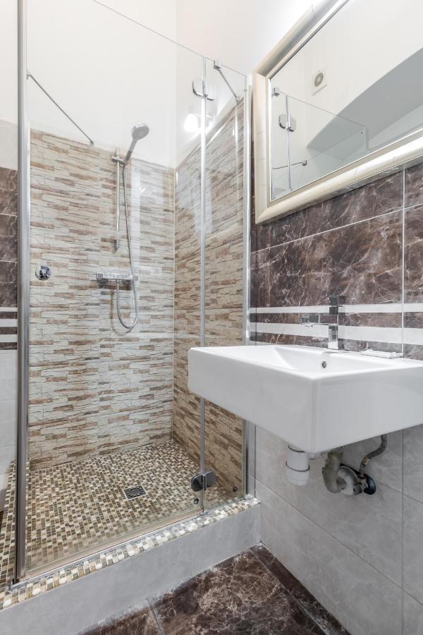 Nikolaj Kopernikus Apartment Lwów Zewnętrze zdjęcie